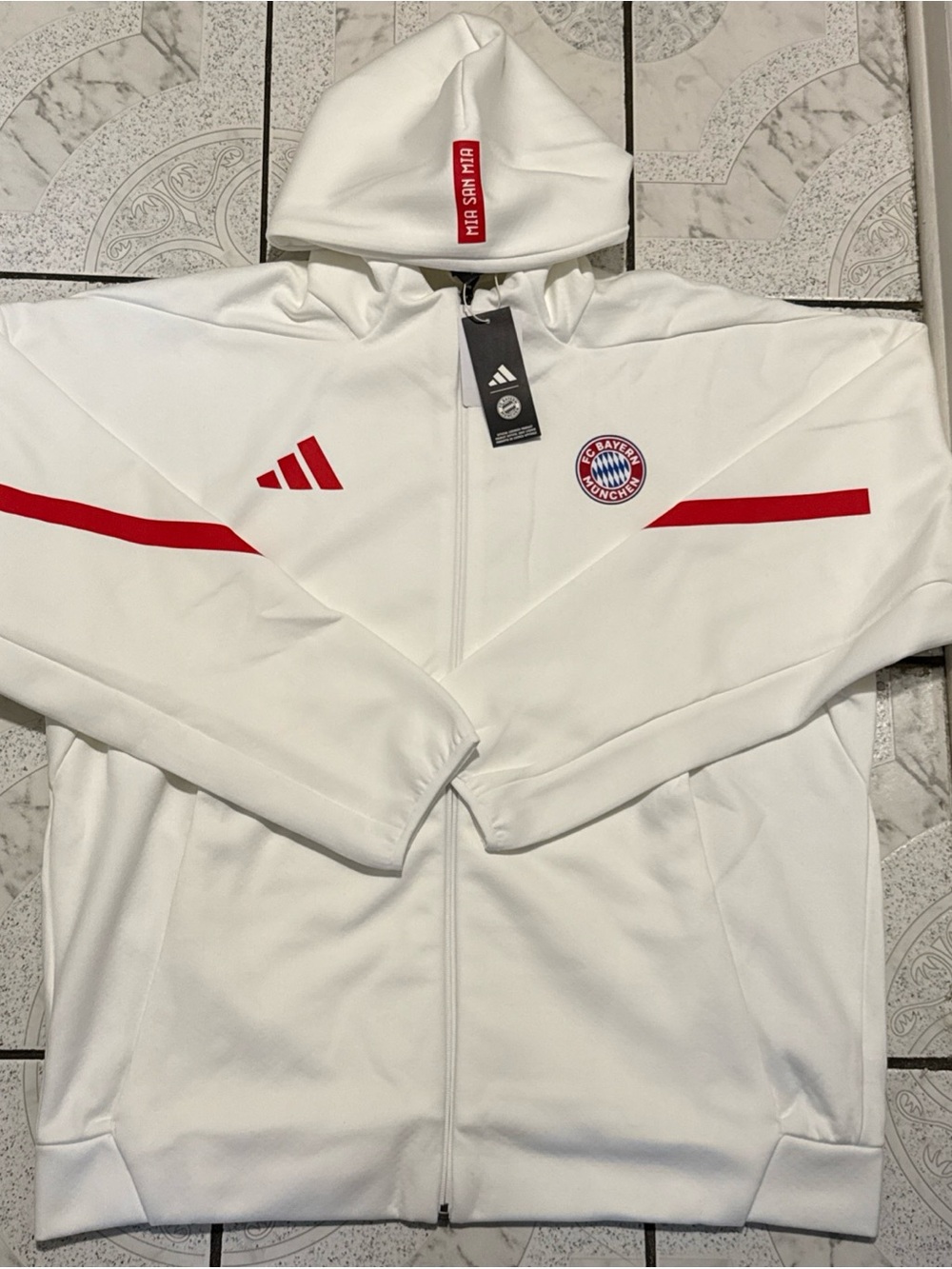 New Adidas FC Bayern Munich Z.N.E. Anthem Jacket White Red Men’s Size XL JM9439